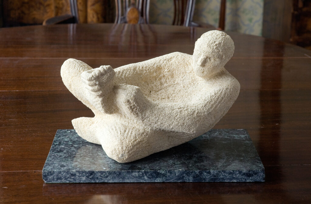 'Thorn' sculpture by Jonah Jones