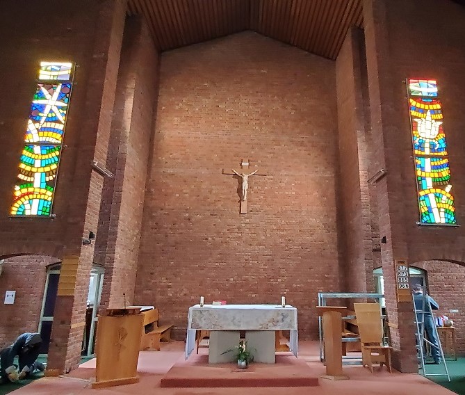 Jonah Jones dalle de verre relocated to Church of St David, Mold
